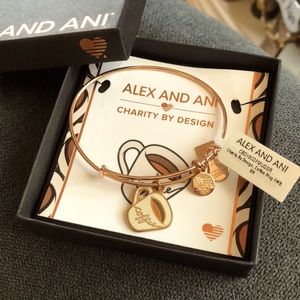 ☕️Alex and Ani coffeecup bracelet☕️